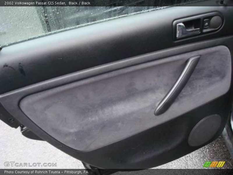 Black / Black 2002 Volkswagen Passat GLS Sedan