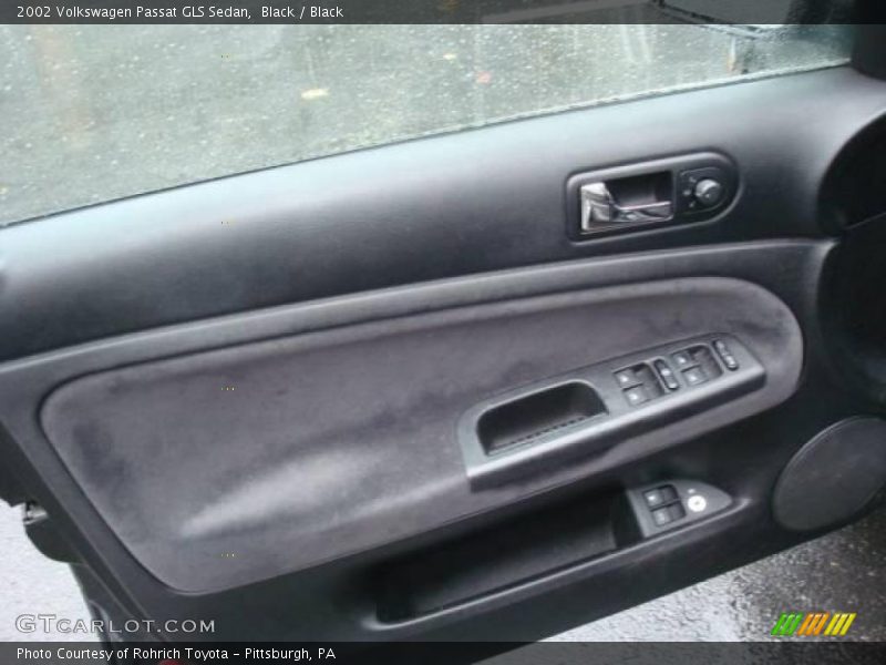 Black / Black 2002 Volkswagen Passat GLS Sedan