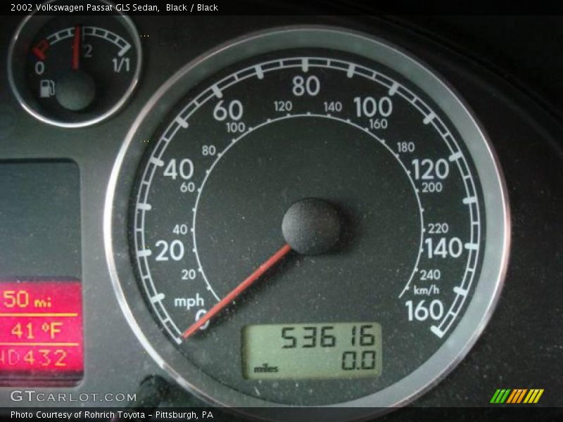 Black / Black 2002 Volkswagen Passat GLS Sedan