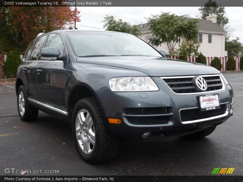 Offroad Grey Metallic / Teak 2005 Volkswagen Touareg V8