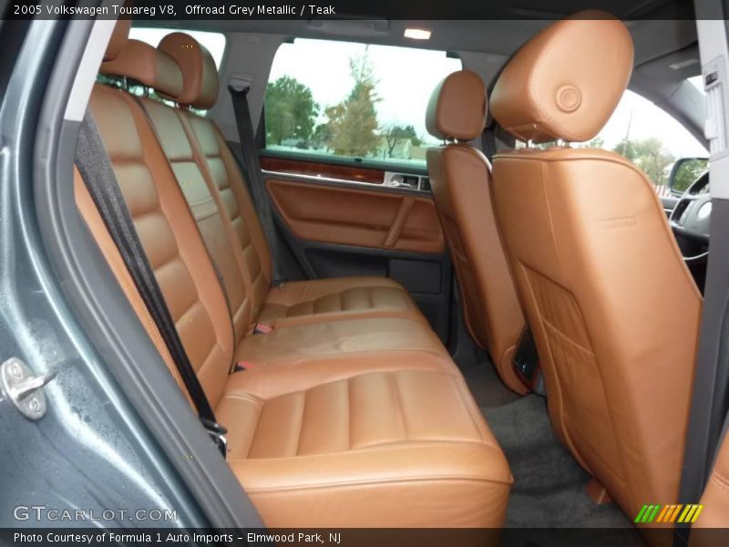 Offroad Grey Metallic / Teak 2005 Volkswagen Touareg V8