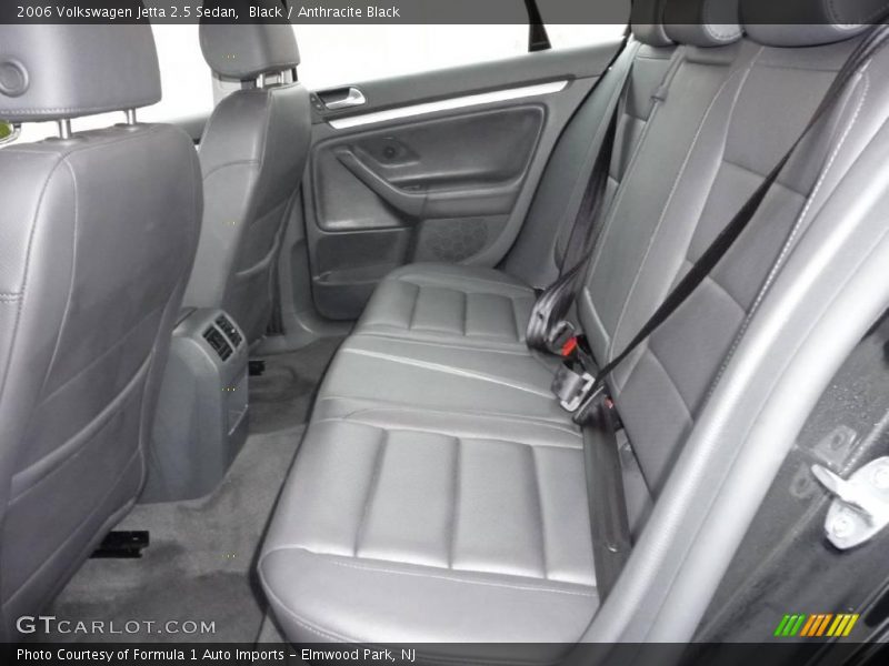 Black / Anthracite Black 2006 Volkswagen Jetta 2.5 Sedan
