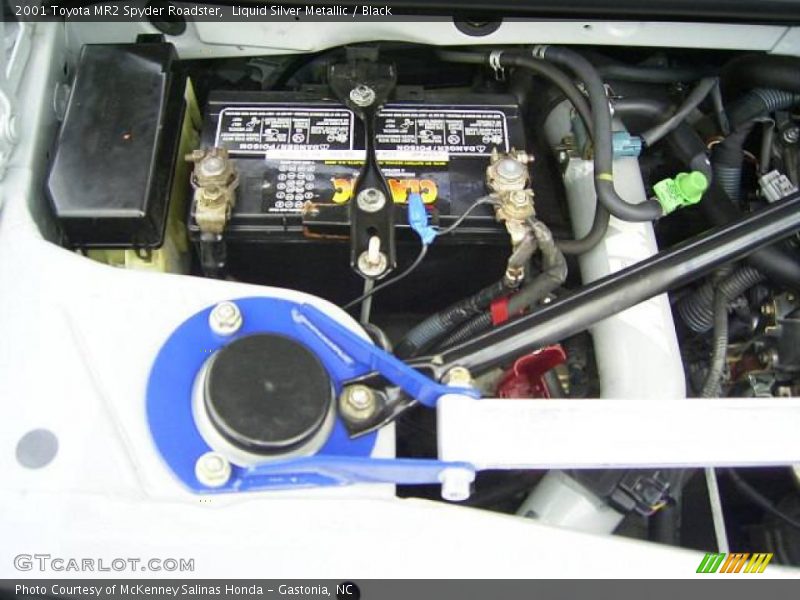 Liquid Silver Metallic / Black 2001 Toyota MR2 Spyder Roadster