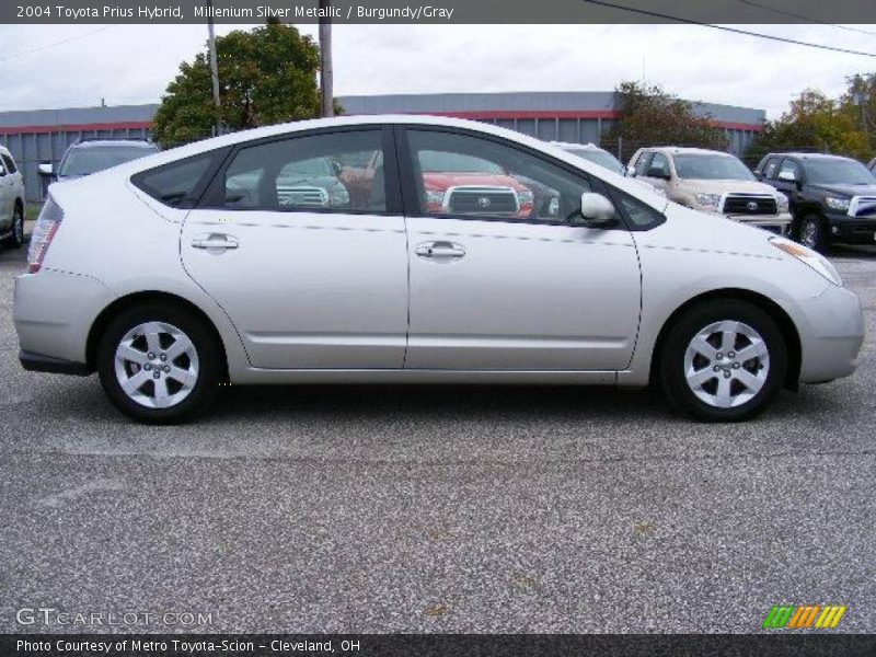 Millenium Silver Metallic / Burgundy/Gray 2004 Toyota Prius Hybrid