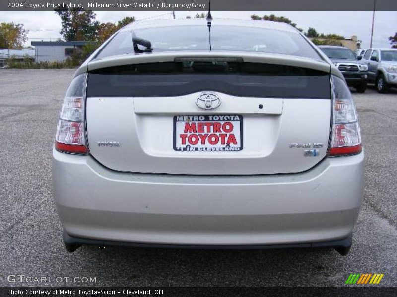 Millenium Silver Metallic / Burgundy/Gray 2004 Toyota Prius Hybrid