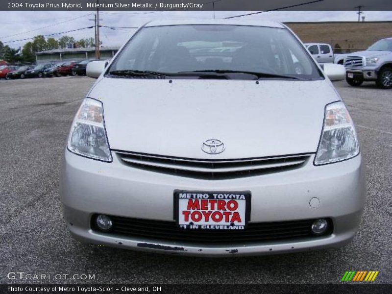 Millenium Silver Metallic / Burgundy/Gray 2004 Toyota Prius Hybrid
