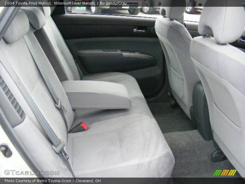 Millenium Silver Metallic / Burgundy/Gray 2004 Toyota Prius Hybrid