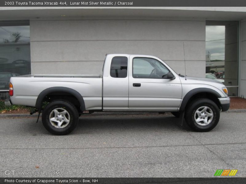 Lunar Mist Silver Metallic / Charcoal 2003 Toyota Tacoma Xtracab 4x4