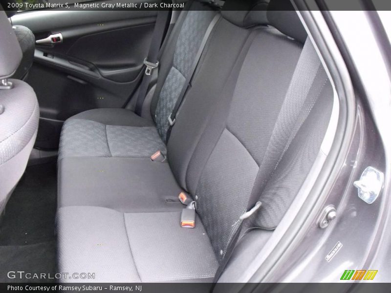 Magnetic Gray Metallic / Dark Charcoal 2009 Toyota Matrix S