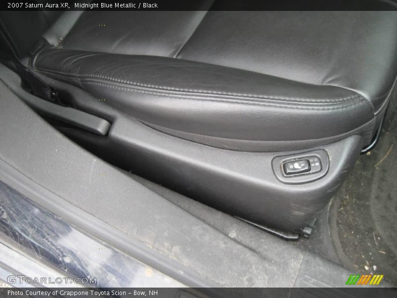 Midnight Blue Metallic / Black 2007 Saturn Aura XR