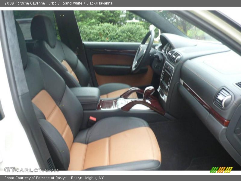 Sand White / Black/Havanna 2009 Porsche Cayenne Turbo S