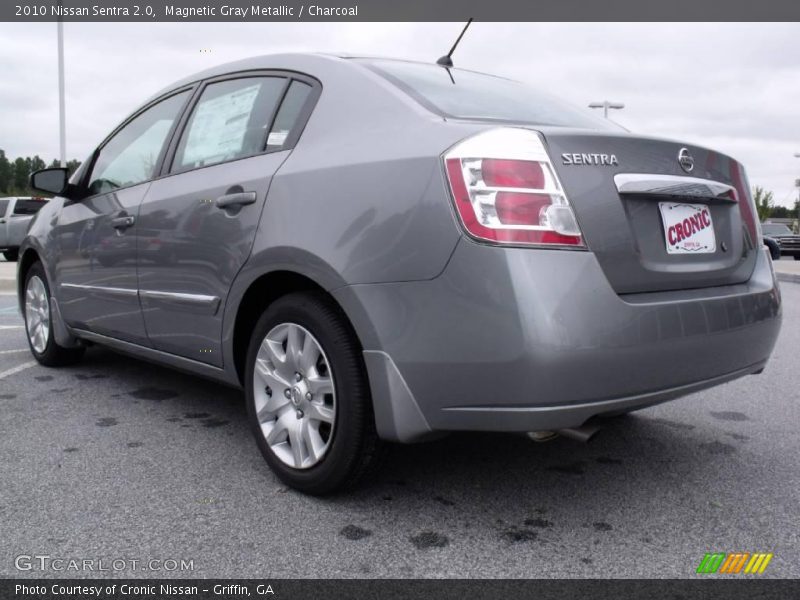 Magnetic Gray Metallic / Charcoal 2010 Nissan Sentra 2.0