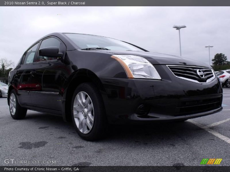 Super Black / Charcoal 2010 Nissan Sentra 2.0