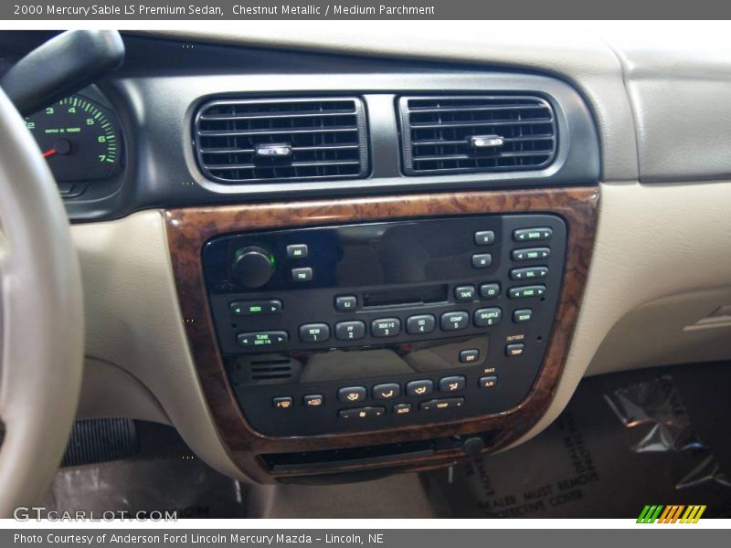 Chestnut Metallic / Medium Parchment 2000 Mercury Sable LS Premium Sedan