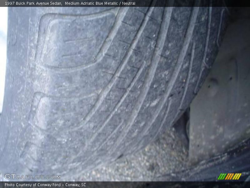 Medium Adriatic Blue Metallic / Neutral 1997 Buick Park Avenue Sedan