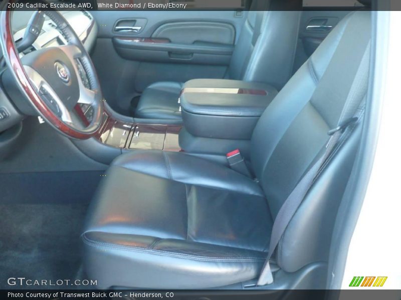 White Diamond / Ebony/Ebony 2009 Cadillac Escalade AWD