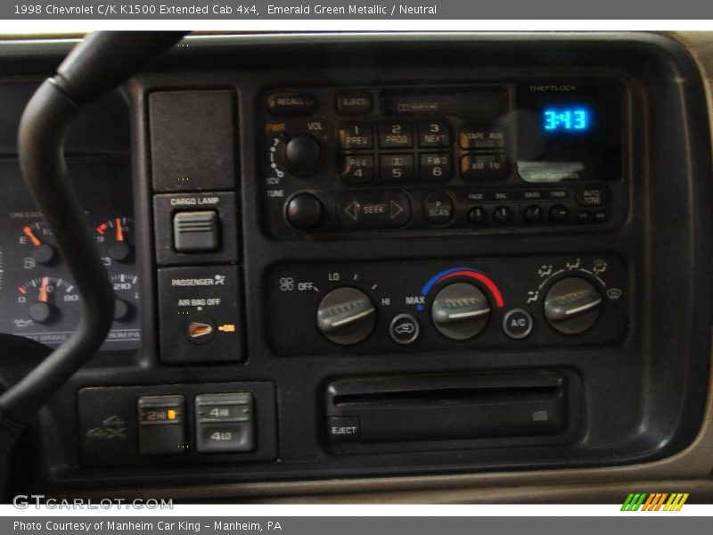 Emerald Green Metallic / Neutral 1998 Chevrolet C/K K1500 Extended Cab 4x4