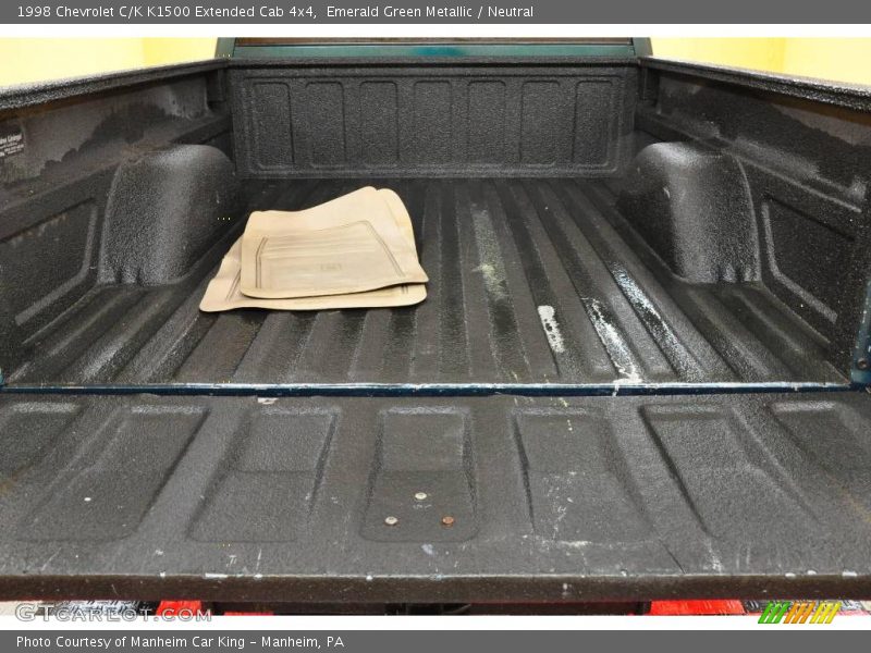 Emerald Green Metallic / Neutral 1998 Chevrolet C/K K1500 Extended Cab 4x4