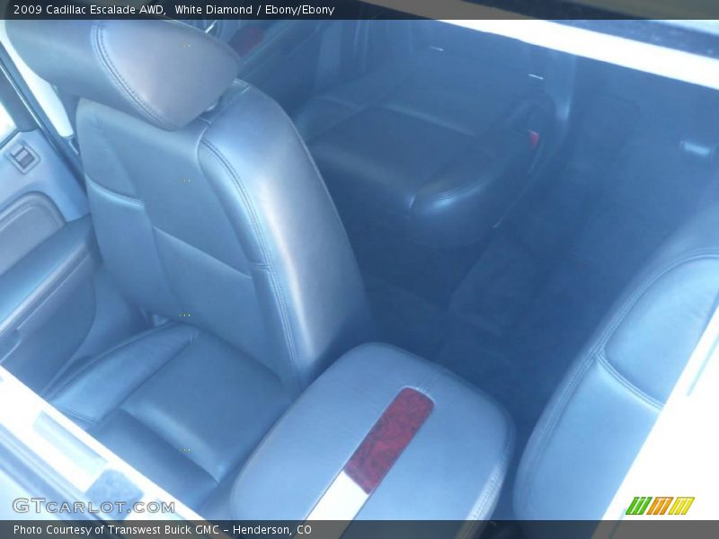 White Diamond / Ebony/Ebony 2009 Cadillac Escalade AWD