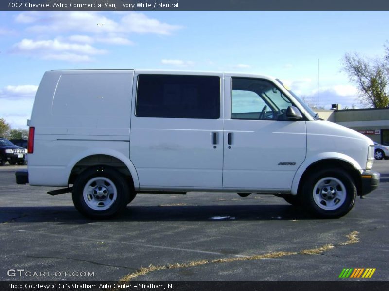Ivory White / Neutral 2002 Chevrolet Astro Commercial Van