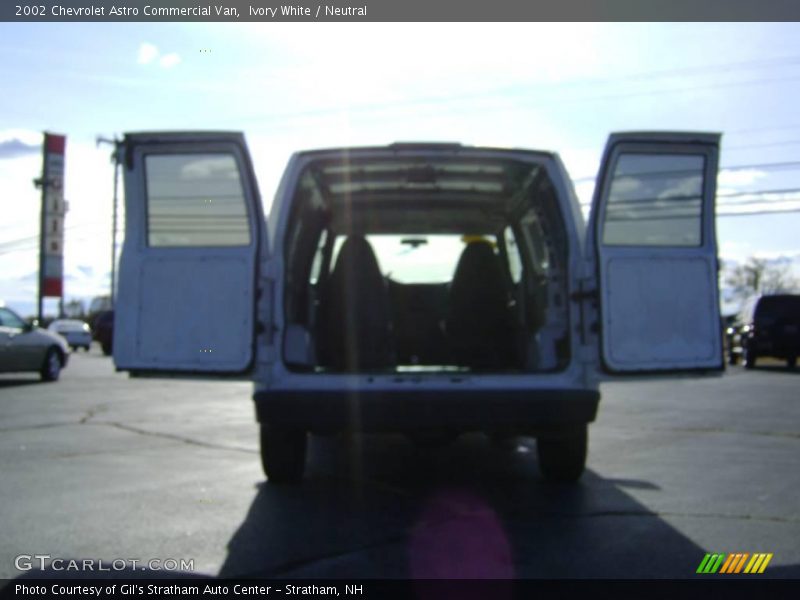 Ivory White / Neutral 2002 Chevrolet Astro Commercial Van