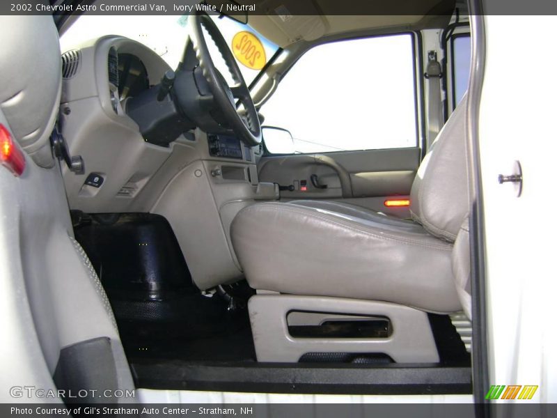 Ivory White / Neutral 2002 Chevrolet Astro Commercial Van
