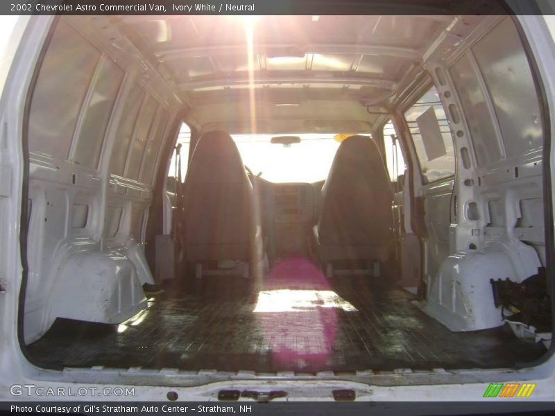 Ivory White / Neutral 2002 Chevrolet Astro Commercial Van
