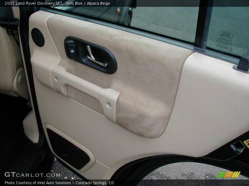 Oslo Blue / Alpaca Beige 2003 Land Rover Discovery SE7