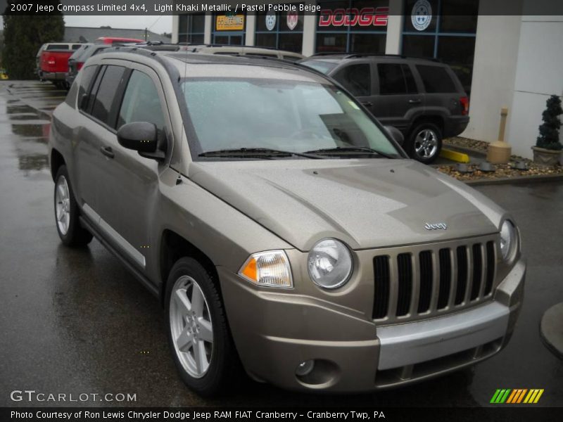Light Khaki Metallic / Pastel Pebble Beige 2007 Jeep Compass Limited 4x4