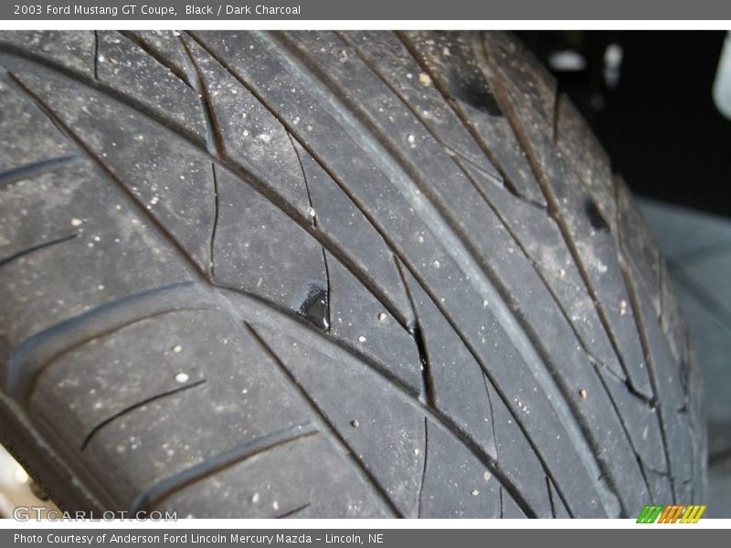 Black / Dark Charcoal 2003 Ford Mustang GT Coupe