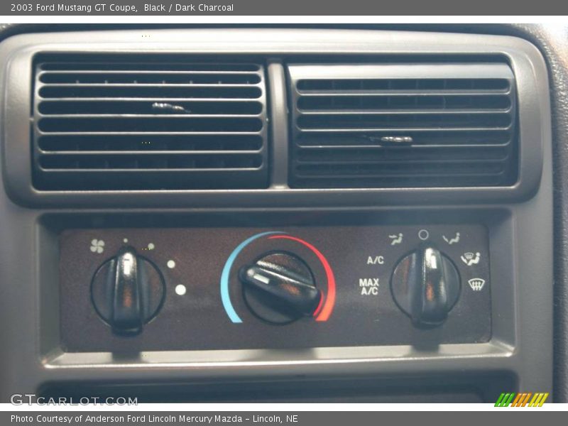 Black / Dark Charcoal 2003 Ford Mustang GT Coupe