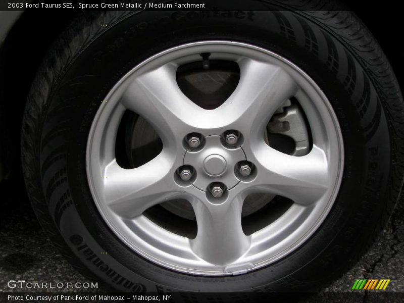 Spruce Green Metallic / Medium Parchment 2003 Ford Taurus SES