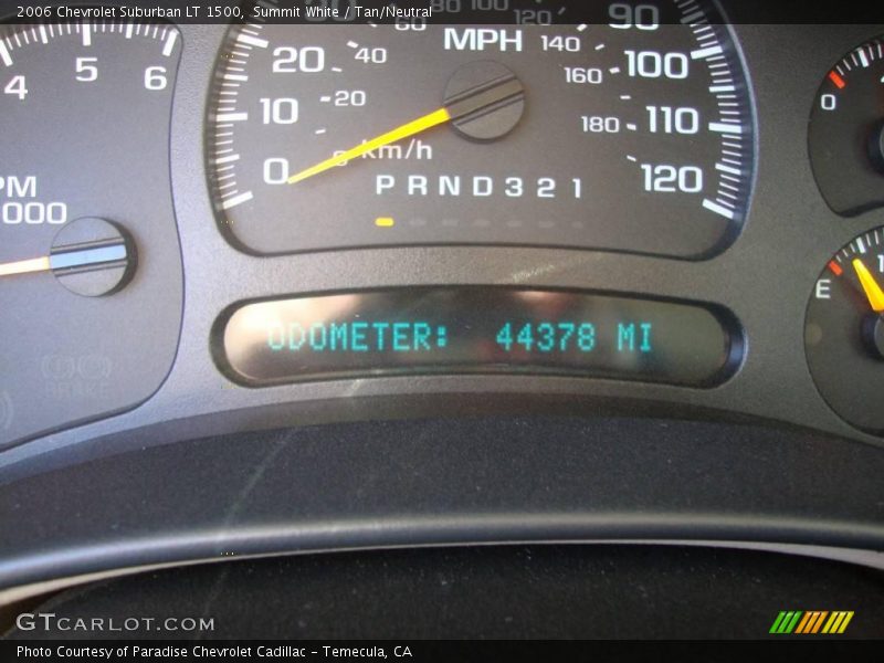 Summit White / Tan/Neutral 2006 Chevrolet Suburban LT 1500