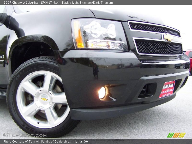 Black / Light Titanium/Dark Titanium 2007 Chevrolet Suburban 1500 LT 4x4