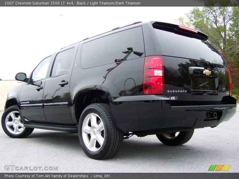 Black / Light Titanium/Dark Titanium 2007 Chevrolet Suburban 1500 LT 4x4