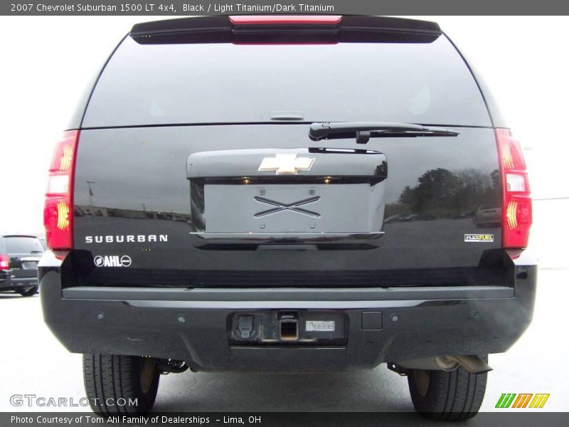Black / Light Titanium/Dark Titanium 2007 Chevrolet Suburban 1500 LT 4x4