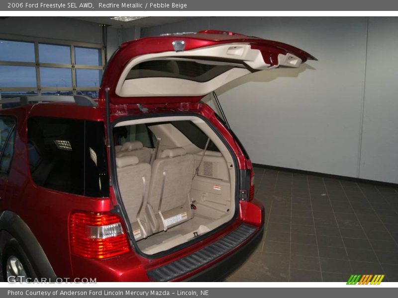 Redfire Metallic / Pebble Beige 2006 Ford Freestyle SEL AWD