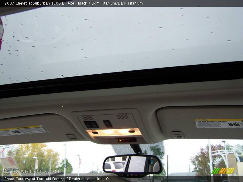 Black / Light Titanium/Dark Titanium 2007 Chevrolet Suburban 1500 LT 4x4