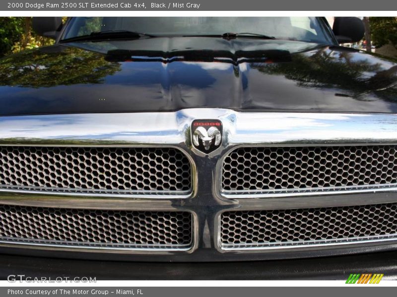Black / Mist Gray 2000 Dodge Ram 2500 SLT Extended Cab 4x4