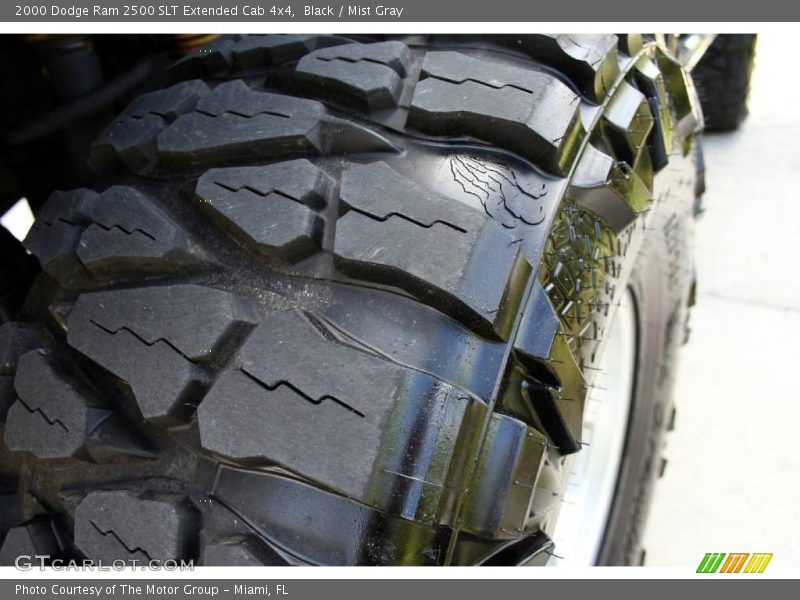 Black / Mist Gray 2000 Dodge Ram 2500 SLT Extended Cab 4x4