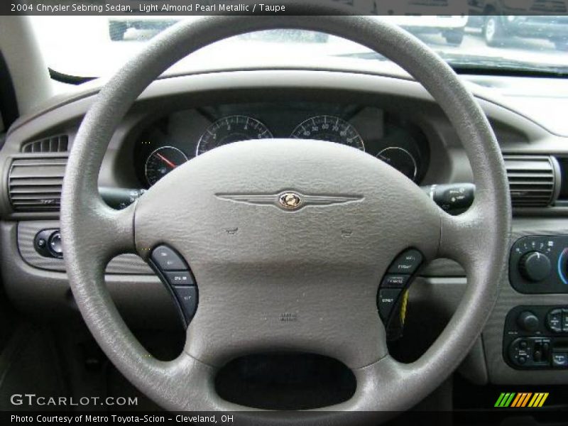 Light Almond Pearl Metallic / Taupe 2004 Chrysler Sebring Sedan