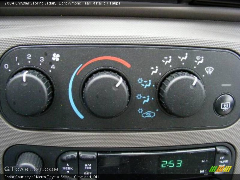 Light Almond Pearl Metallic / Taupe 2004 Chrysler Sebring Sedan