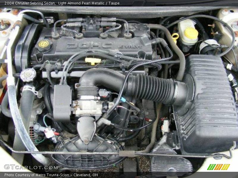 Light Almond Pearl Metallic / Taupe 2004 Chrysler Sebring Sedan