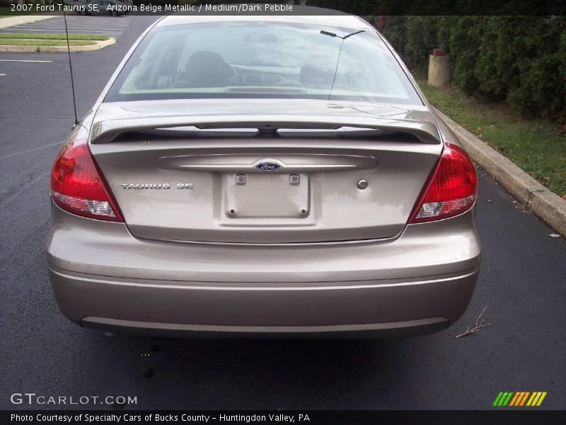Arizona Beige Metallic / Medium/Dark Pebble 2007 Ford Taurus SE