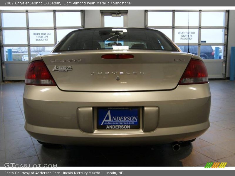 Light Almond Pearl Metallic / Sandstone 2002 Chrysler Sebring LXi Sedan