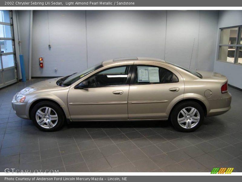Light Almond Pearl Metallic / Sandstone 2002 Chrysler Sebring LXi Sedan