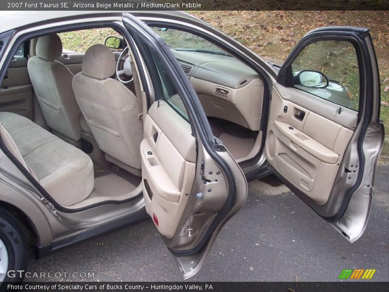 Arizona Beige Metallic / Medium/Dark Pebble 2007 Ford Taurus SE