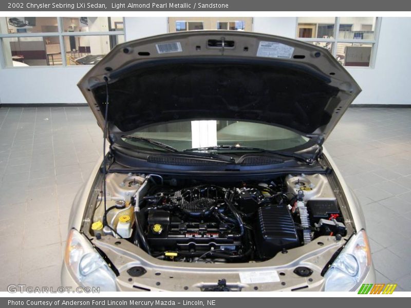 Light Almond Pearl Metallic / Sandstone 2002 Chrysler Sebring LXi Sedan
