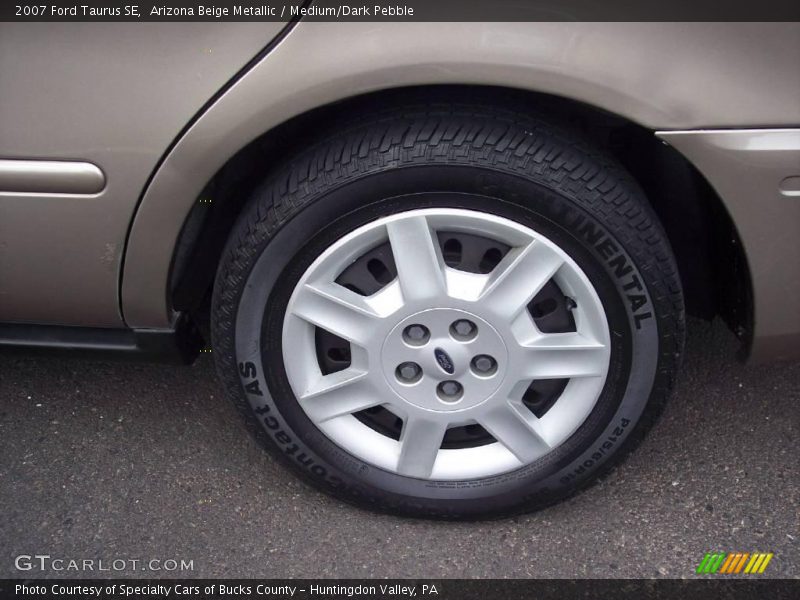 Arizona Beige Metallic / Medium/Dark Pebble 2007 Ford Taurus SE