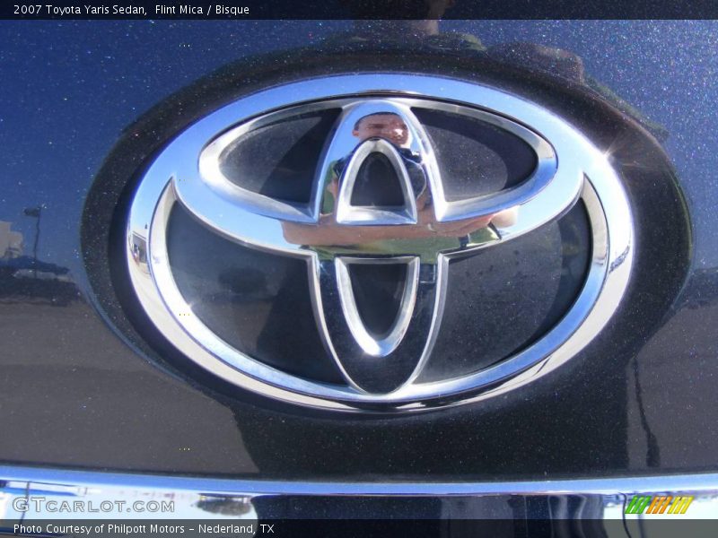 Flint Mica / Bisque 2007 Toyota Yaris Sedan